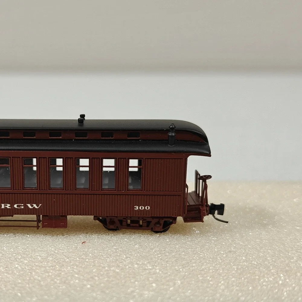 Lok 14 27005 D&RGW Coach #300 Denver & Rio Grande Western Nn3 Scale Brass READ